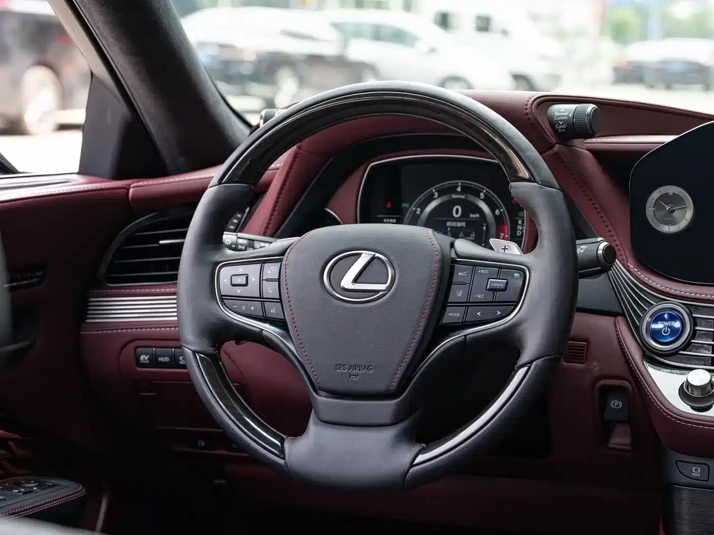 Lexus LS 500h Executive Edition 2021 — миниатюра 14