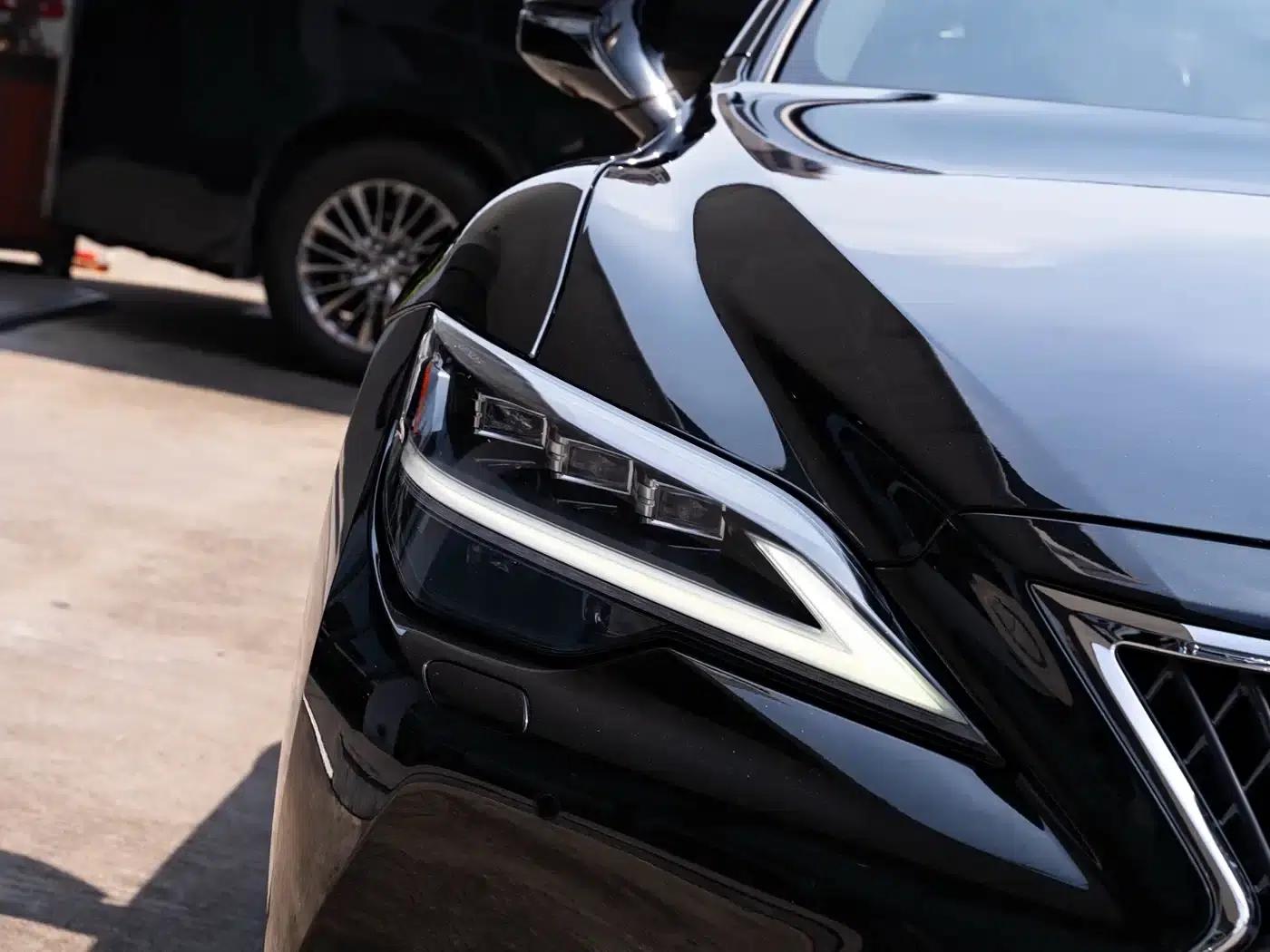 Lexus LS 500h Executive Edition 2021 — миниатюра 6
