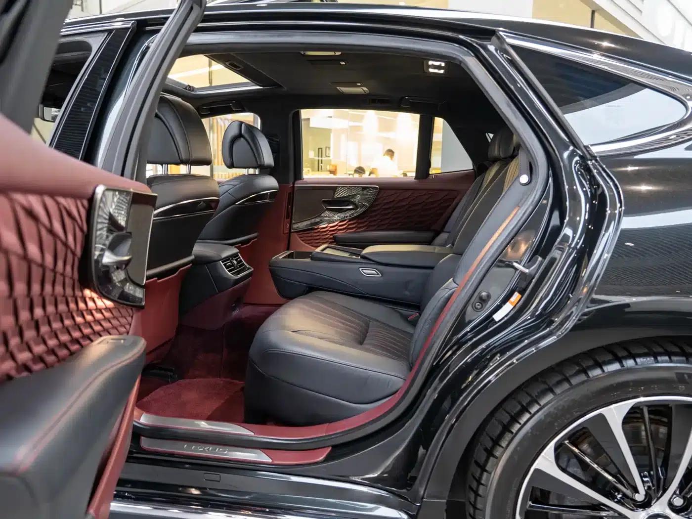 Lexus LS 500h Executive Edition 2021 — миниатюра 10
