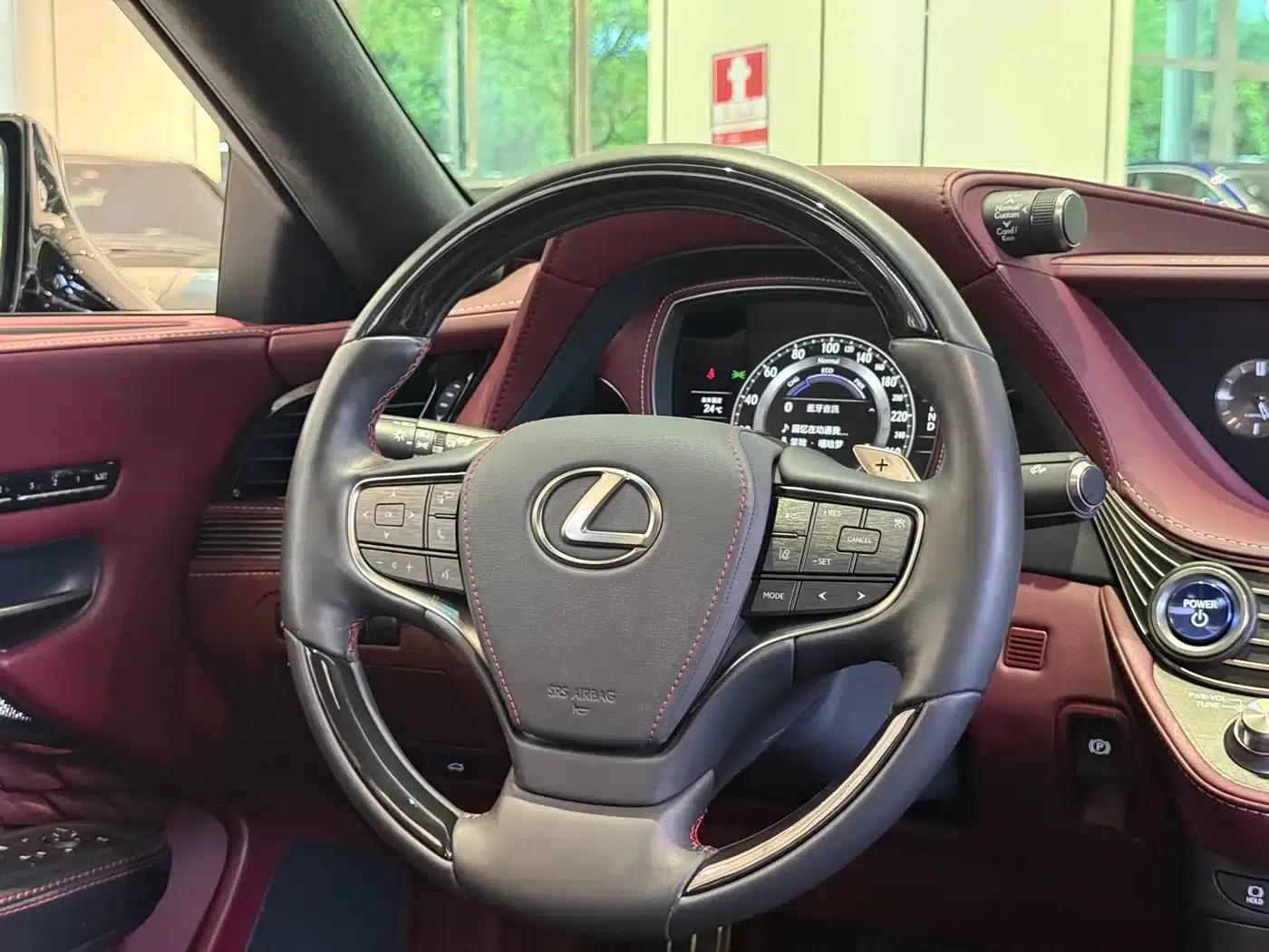 Lexus LS 2018 500h Executive Edition (China V emission standard) — миниатюра 14