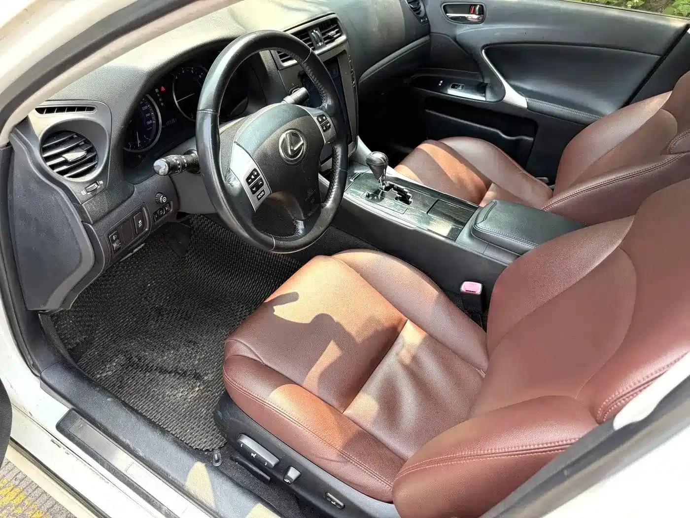 Lexus IS 2011 250 Elite Edition — миниатюра 12