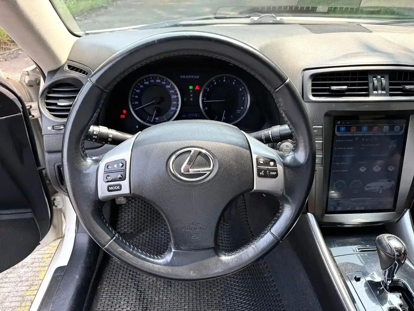 Lexus IS 2011 250 Elite Edition — миниатюра 9