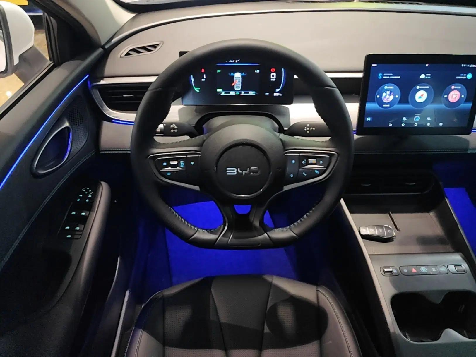 BYD Seal 05 DM-i 2026 DM-i 128KM Luxury Edition — миниатюра 13