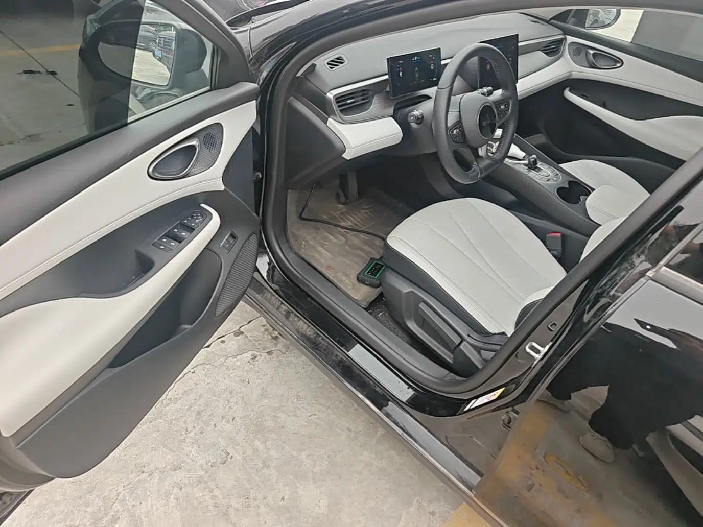 BYD Seal 05 DM-i 2025 DM-i Smart Drive 55KM Luxury Model — миниатюра 18