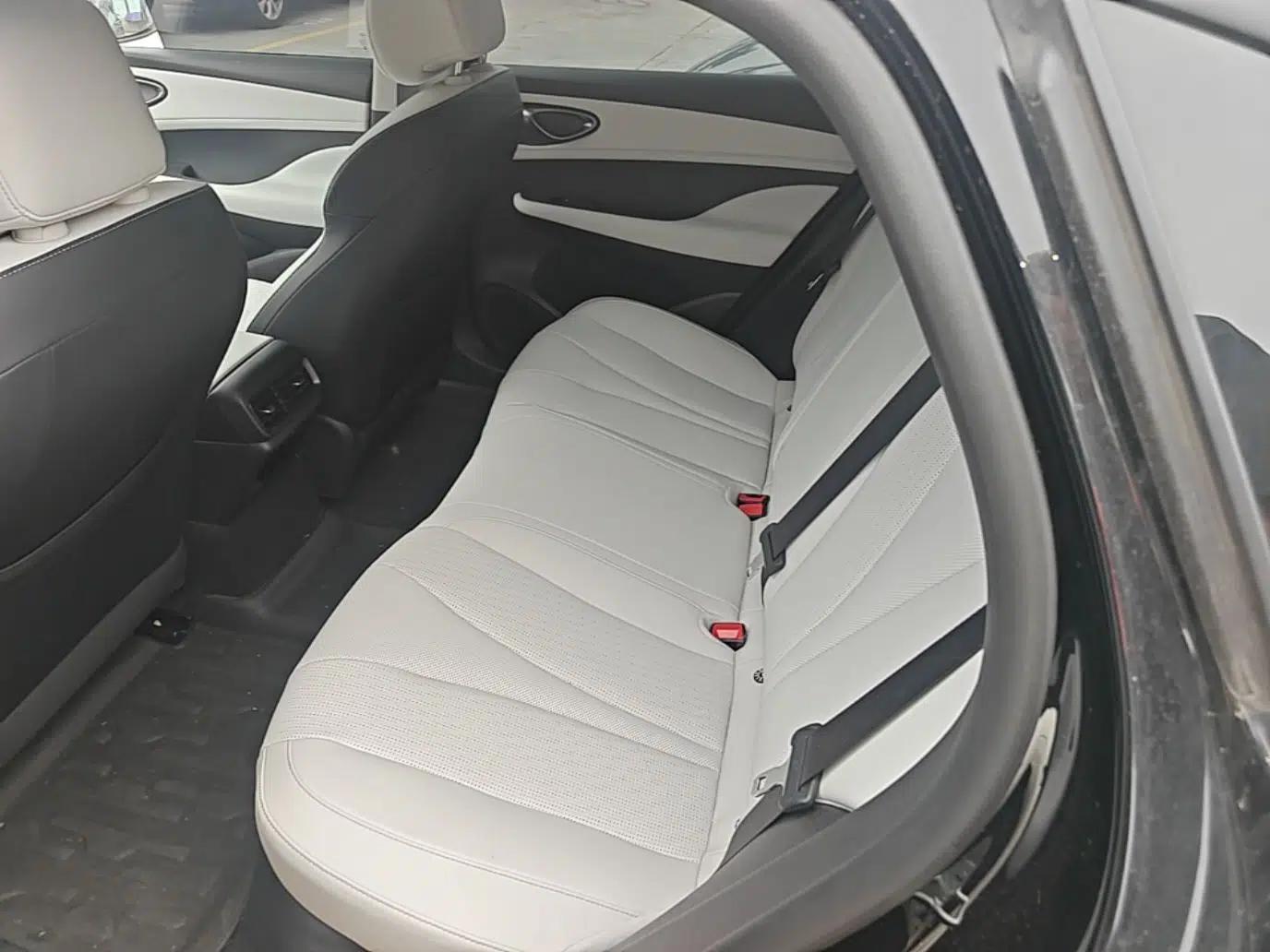 BYD Seal 05 DM-i 2025 DM-i Smart Drive 55KM Luxury Model — миниатюра 20
