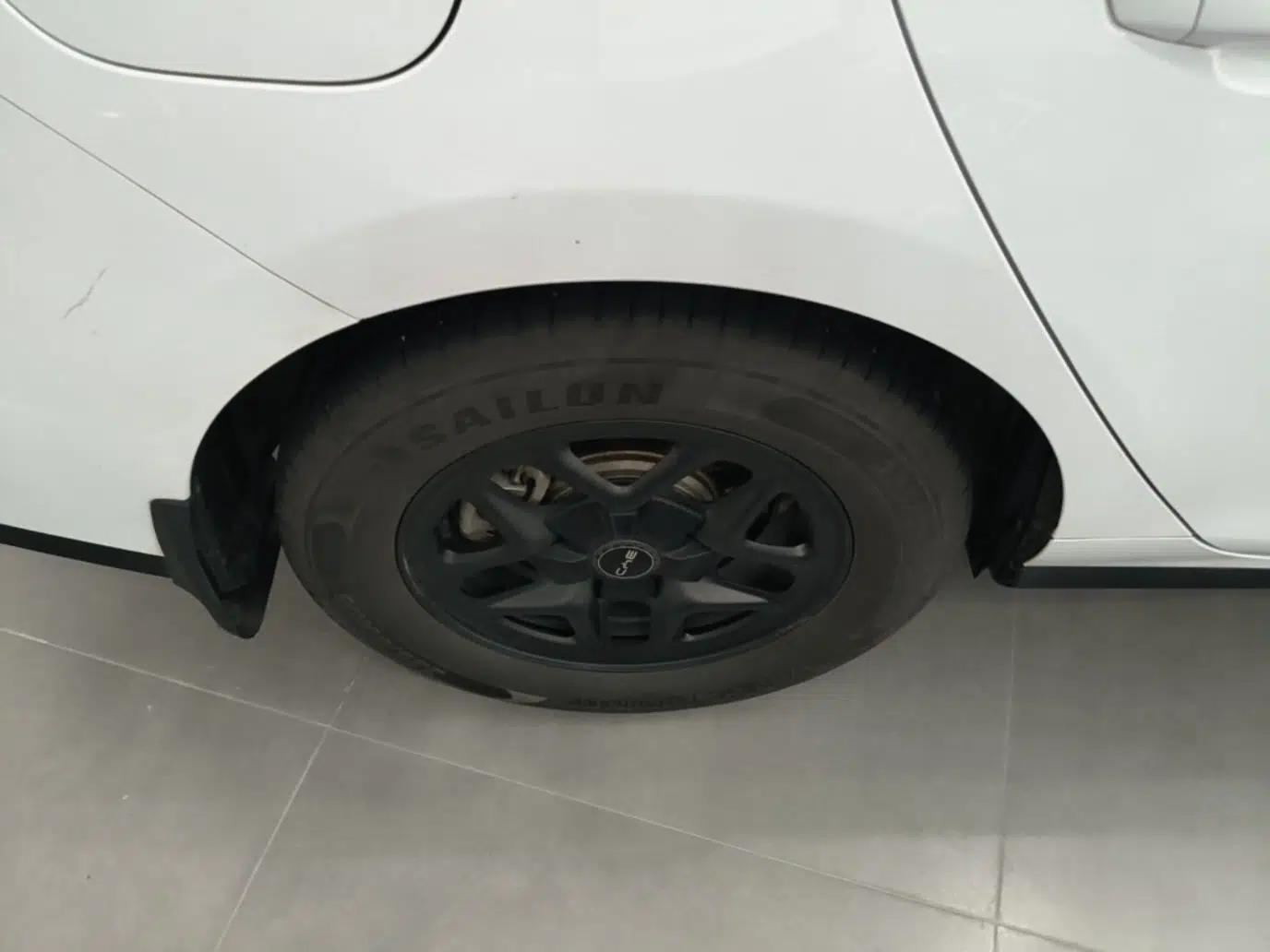 BYD Seal 05 DM-i 2025 DM-i Smart Drive 55KM Luxury Model — миниатюра 11