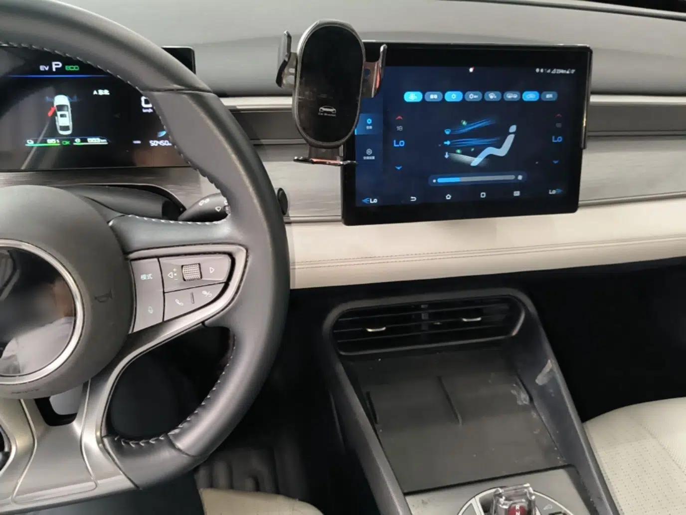 BYD Seal 05 DM-i 2025 DM-i Smart Drive 55KM Luxury Model — миниатюра 12