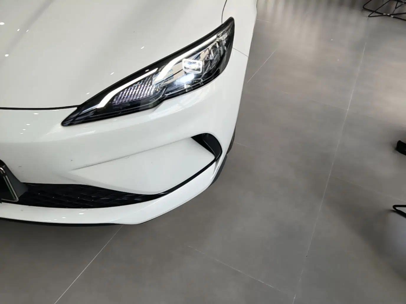 BYD Seal 05 DM-i 2025 DM-i Smart Drive 55KM Luxury Model — миниатюра 8