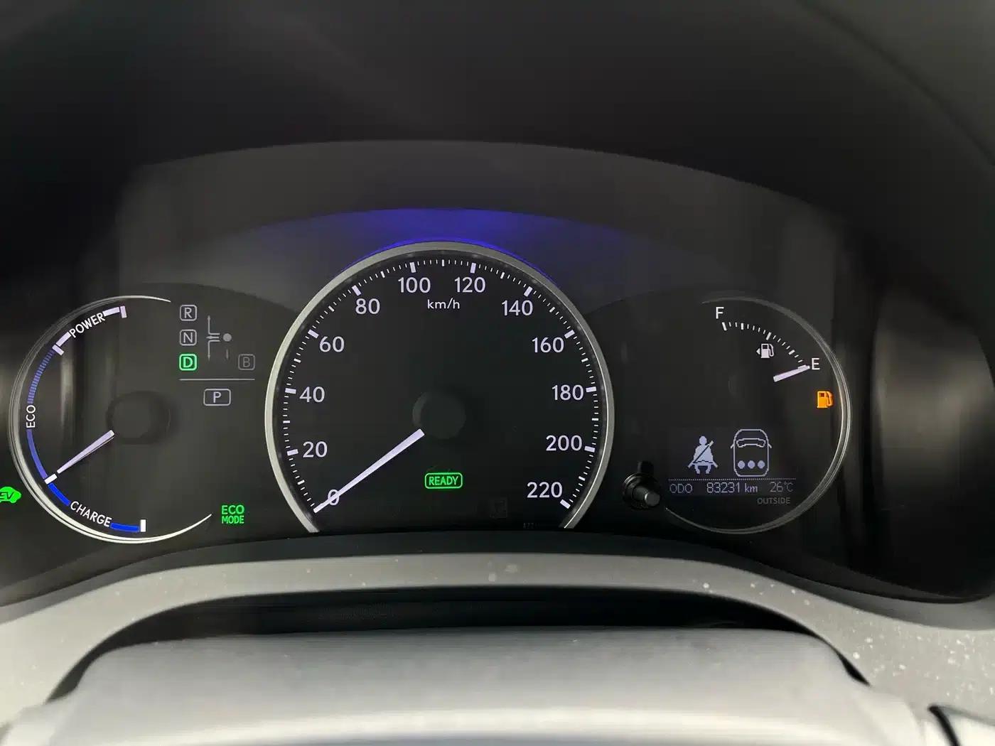 Lexus CT 2012 CT200h Elite Edition — миниатюра 21