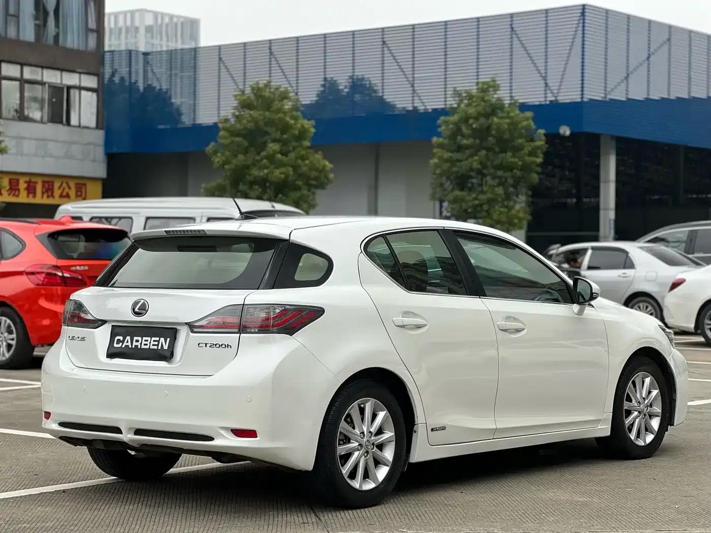 Lexus CT 2012 CT200h Elite Edition — миниатюра 5