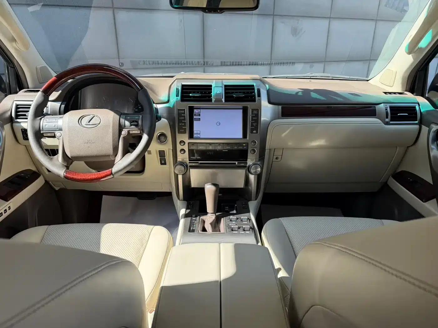 Lexus GX 2010 model 460 — миниатюра 7