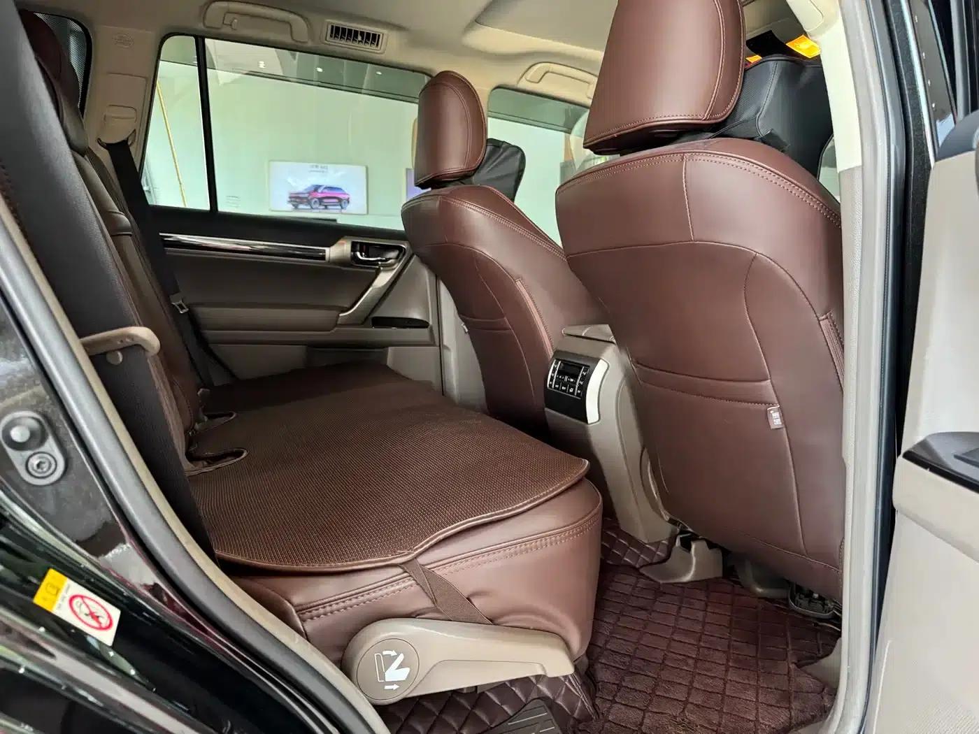 2019 Lexus GX 460 Middle East Edition — миниатюра 15