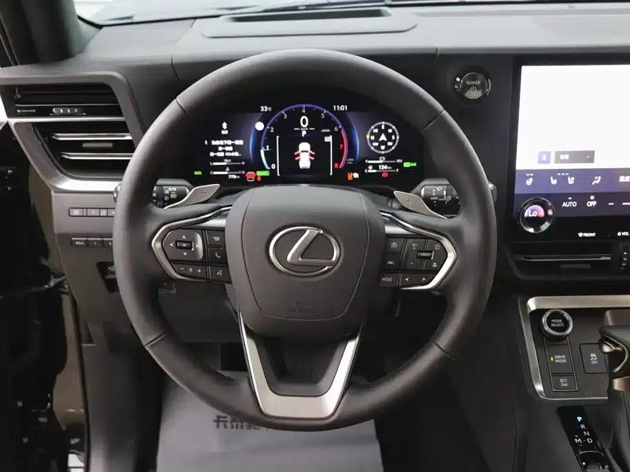 Lexus GX 2024 Lingfeng Edition — миниатюра 16