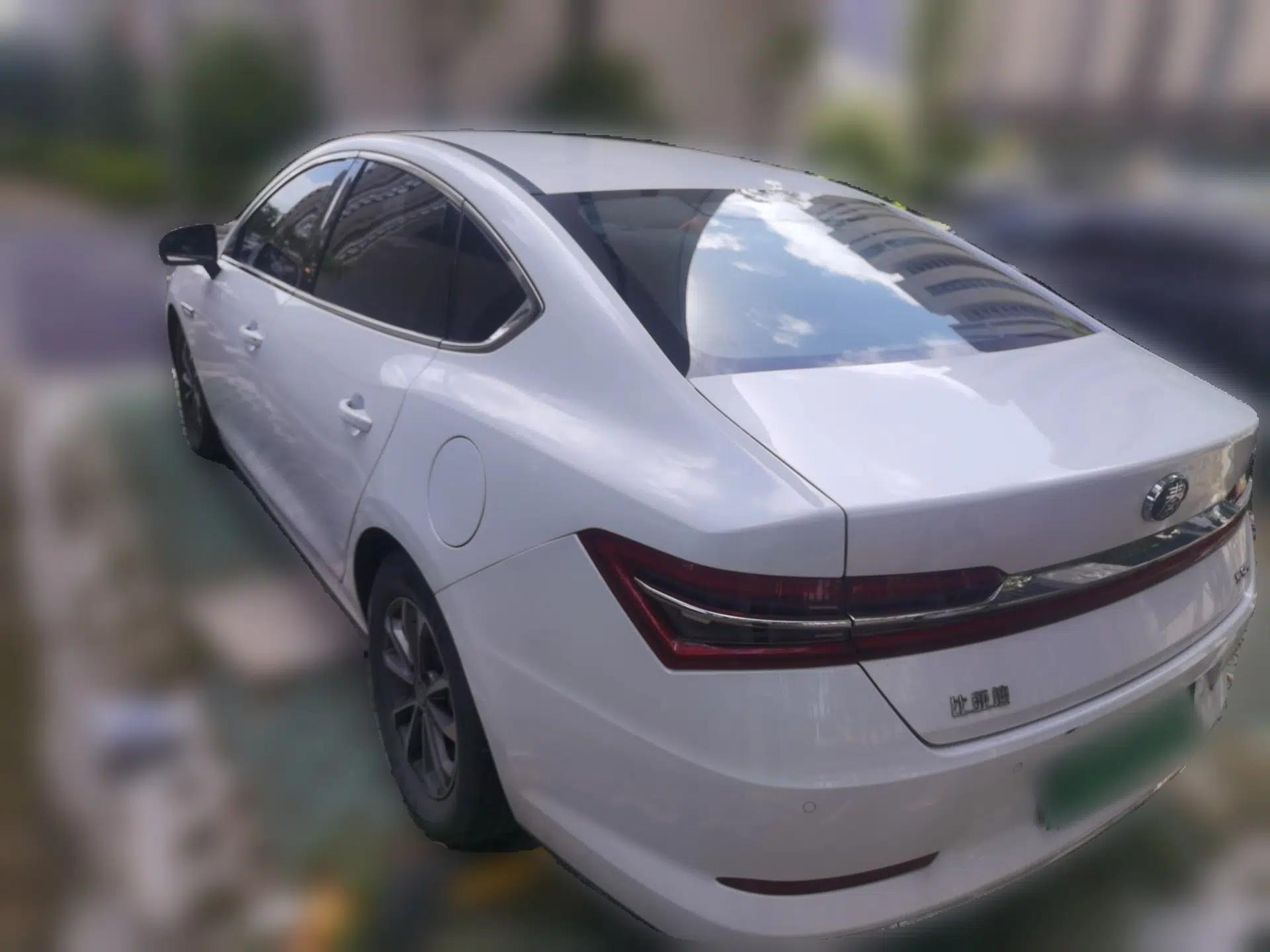 BYD Qin Pro New Energy 2019 DM Super Edition 1.5TI Automatic Smart Connect X-Trail Model China VI Standard — миниатюра 4
