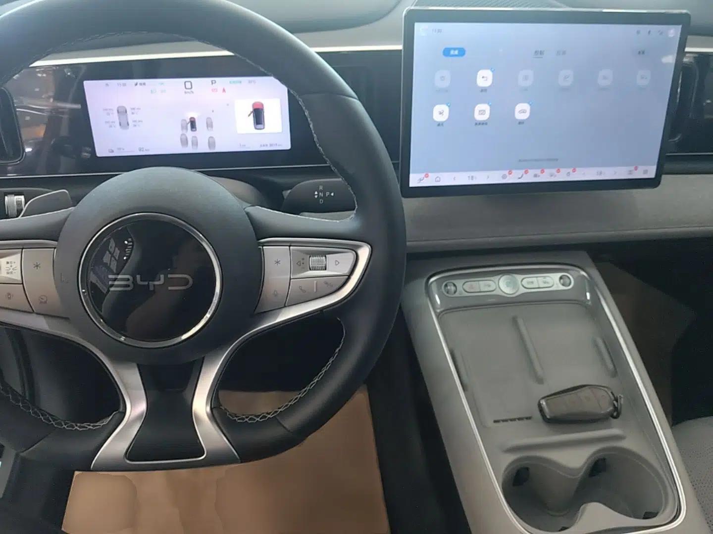 BYD Sealion 05 EV 2025 520 km Smart Cruise Version — миниатюра 12