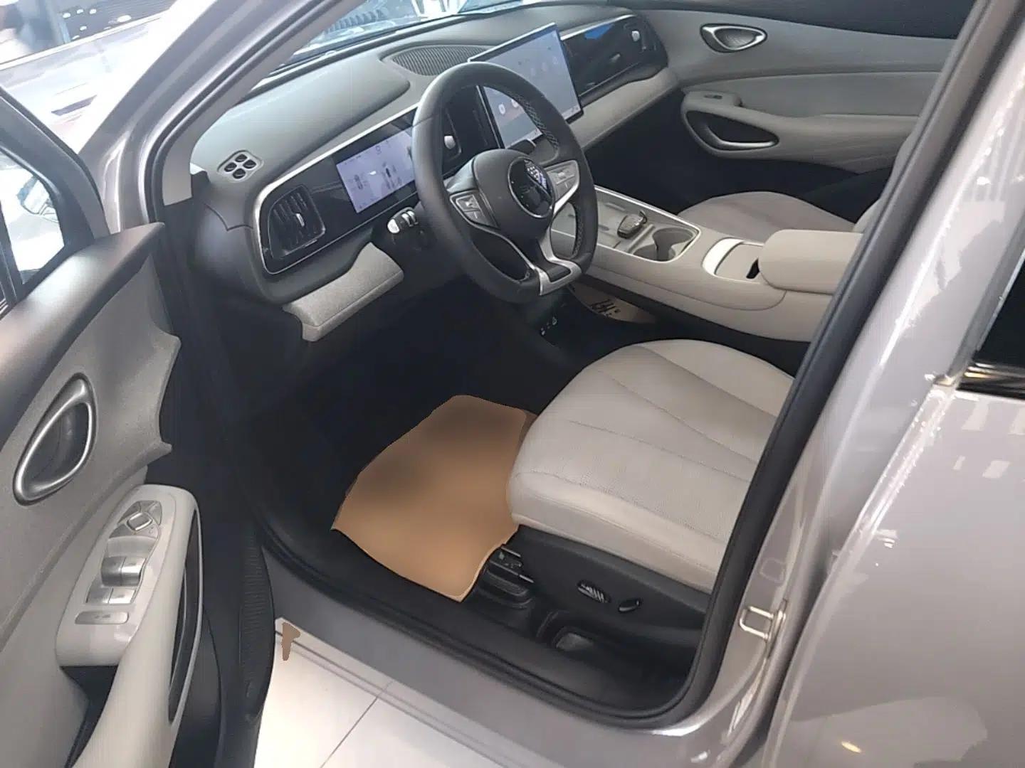 BYD Sealion 05 EV 2025 520 km Smart Cruise Version — миниатюра 18
