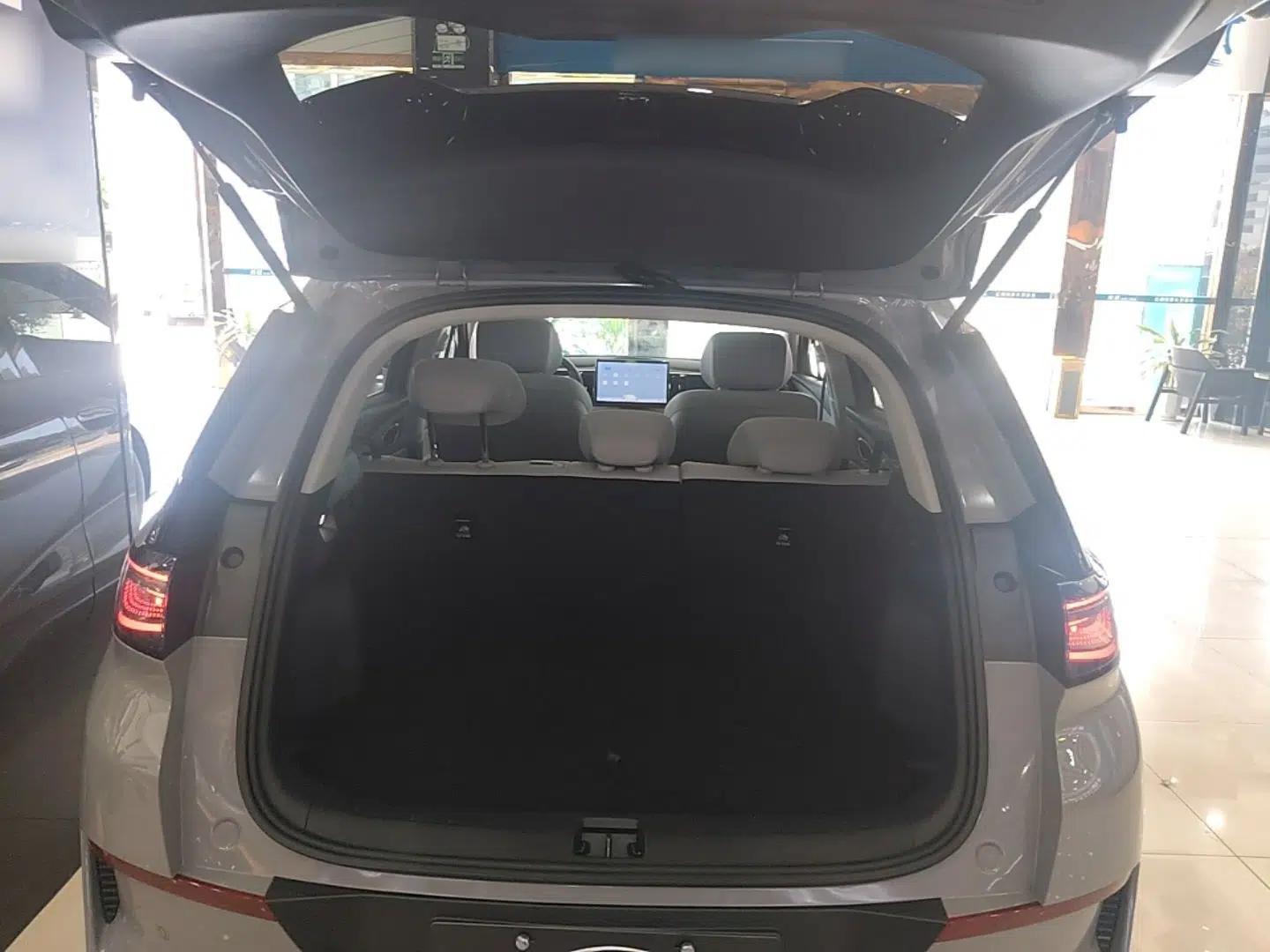 BYD Sealion 05 EV 2025 520 km Smart Cruise Version — миниатюра 22