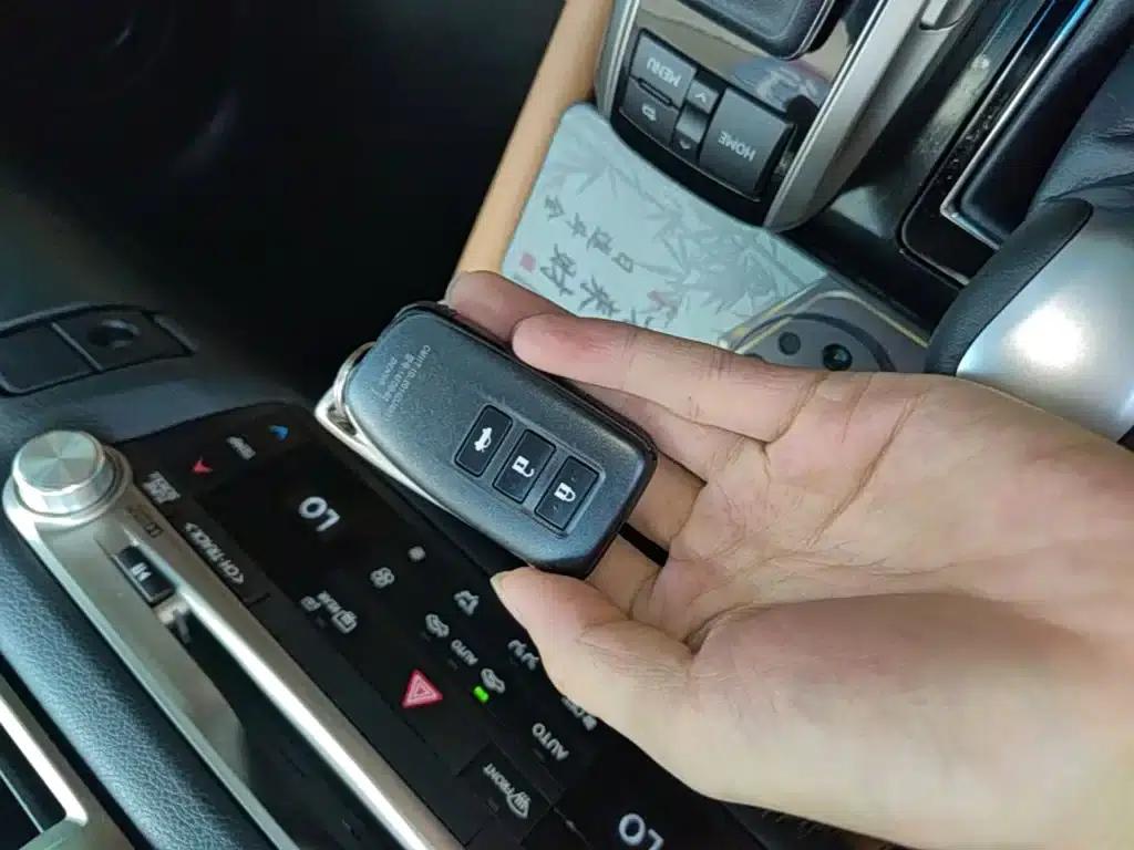 Lexus GS 2016 300h Leading Edition — миниатюра 9