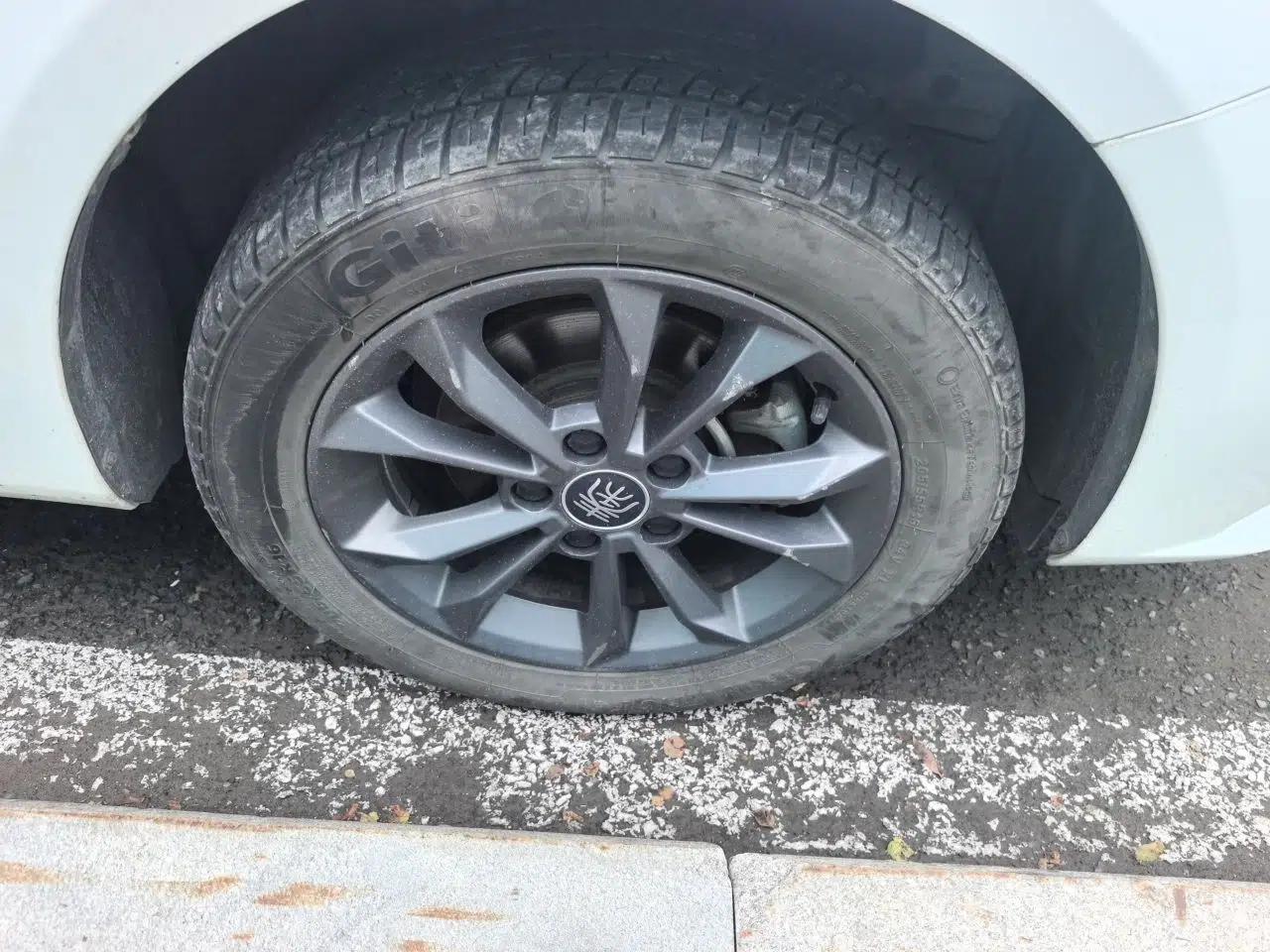 BYD Qin 2019 1.5L Automatic Luxury Model — миниатюра 5