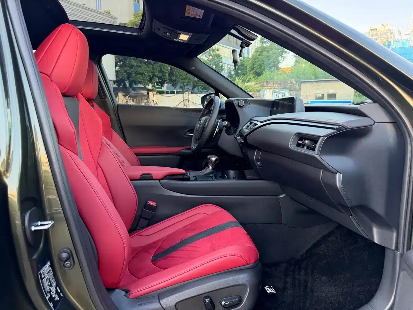 Lexus UX 2020 200 F SPORT Edition — миниатюра 10