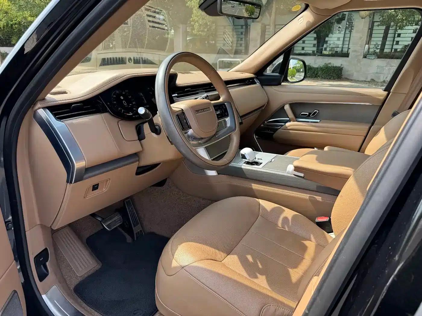 2024 Range Rover 3.0 L6 400PS SV Autobiography Long Wheelbase 4-Seater — миниатюра 7