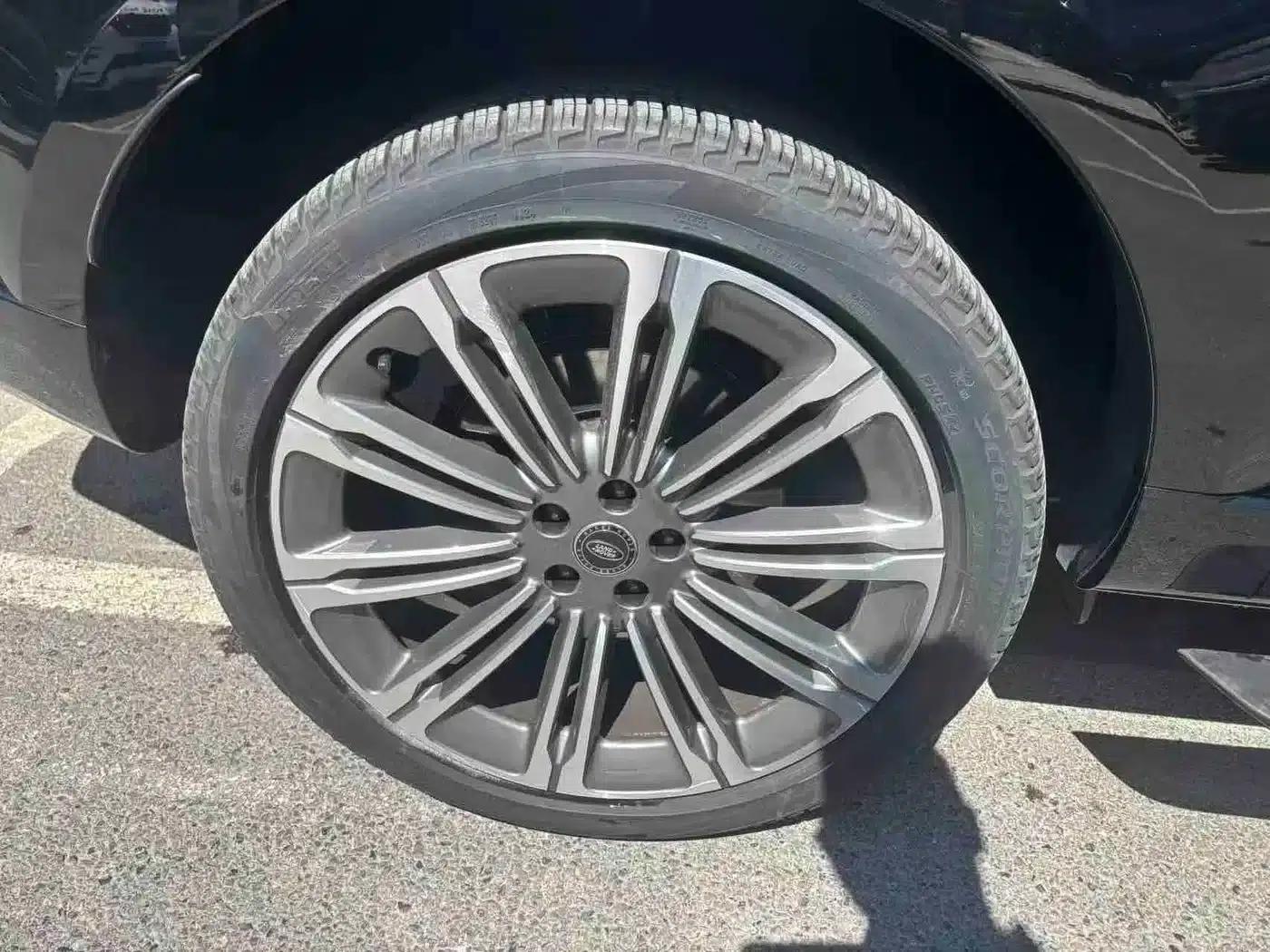 2024 Range Rover 3.0 L6 400PS SV Autobiography Long Wheelbase 4-Seater — миниатюра 10