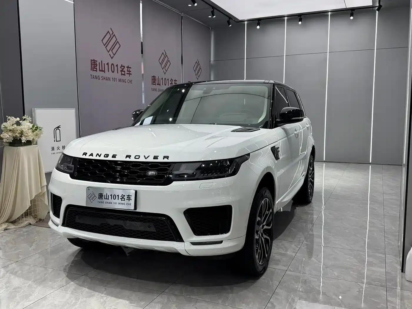 Range Rover Sport 2022 3.0 L6 Black Edition — миниатюра 1