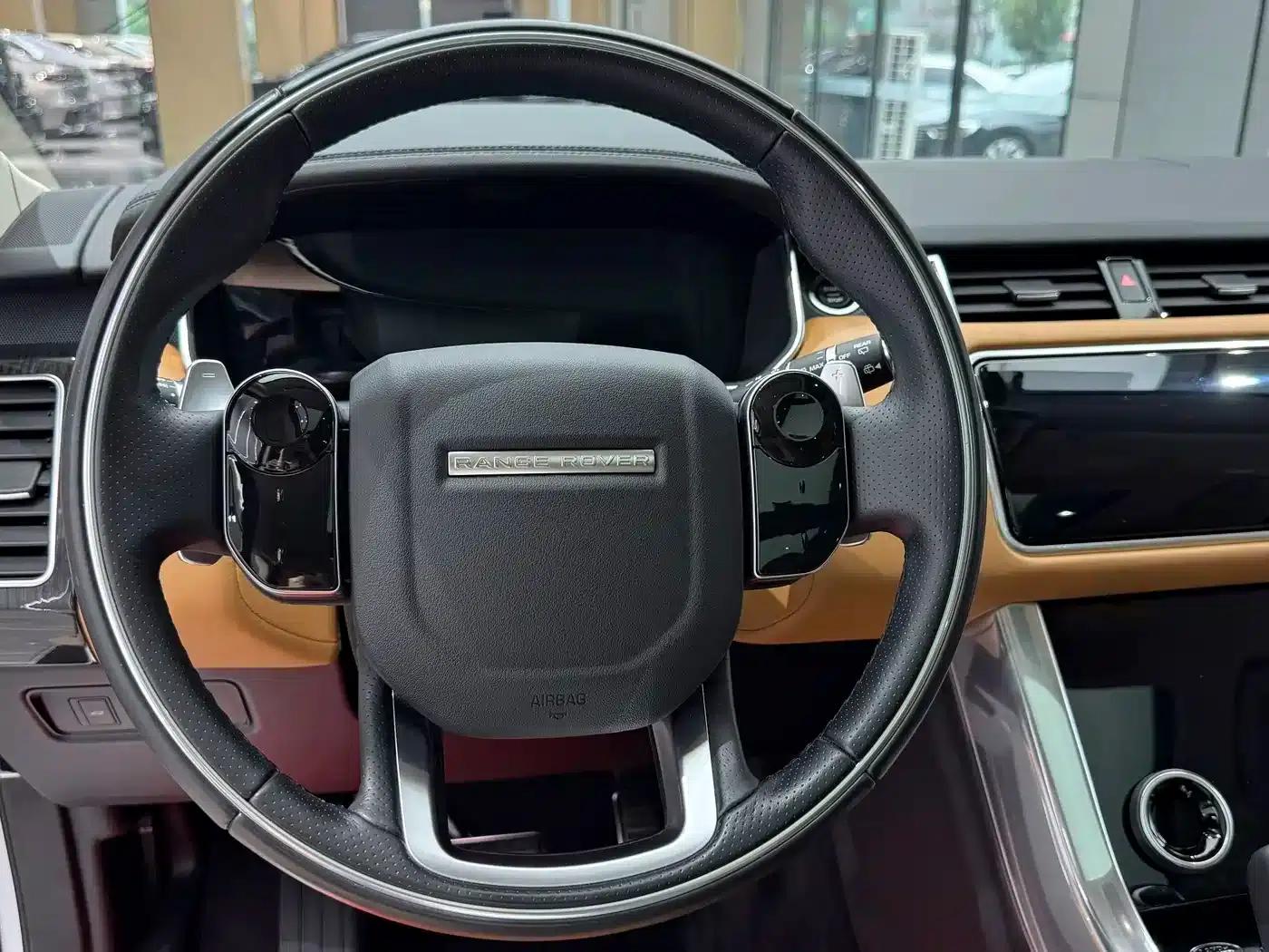 Range Rover Sport 2022 3.0 L6 Black Edition — миниатюра 18