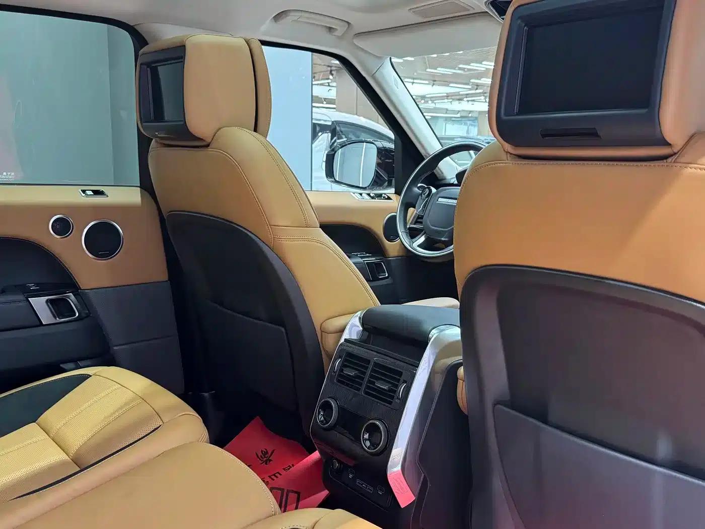Range Rover Sport 2022 3.0 L6 Black Edition — миниатюра 23