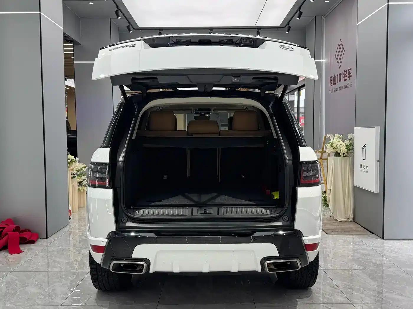 Range Rover Sport 2022 3.0 L6 Black Edition — миниатюра 25