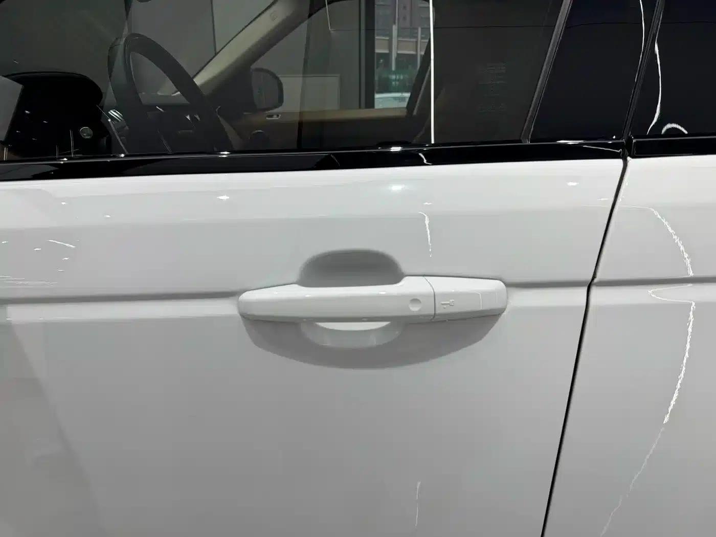 Range Rover Sport 2022 3.0 L6 Black Edition — миниатюра 6