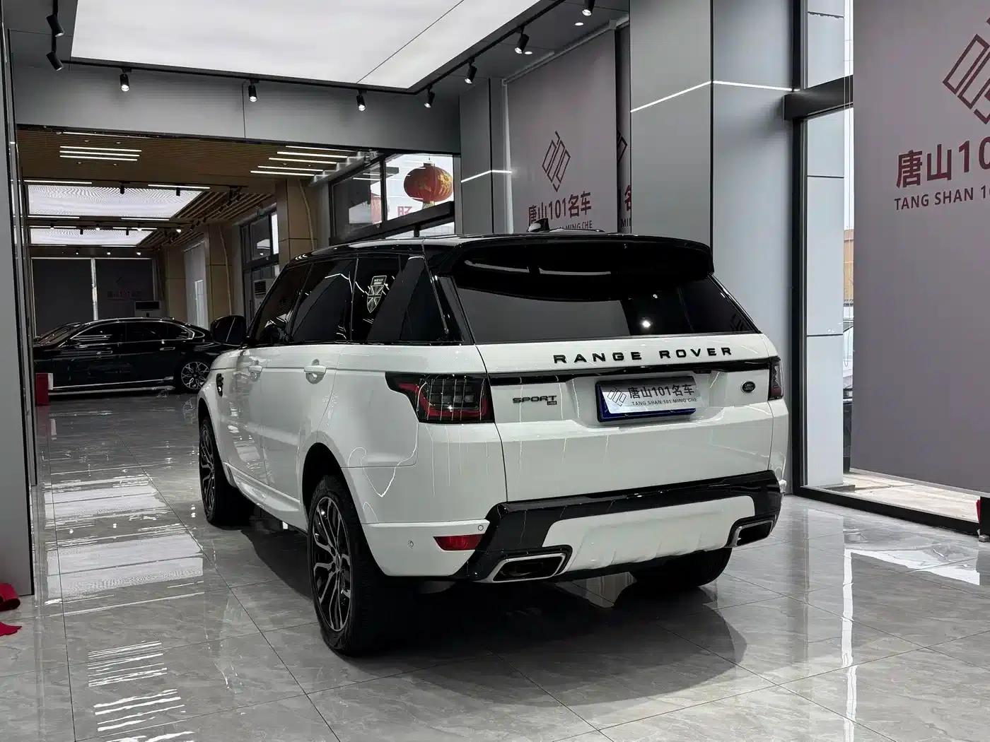 Range Rover Sport 2022 3.0 L6 Black Edition — миниатюра 7