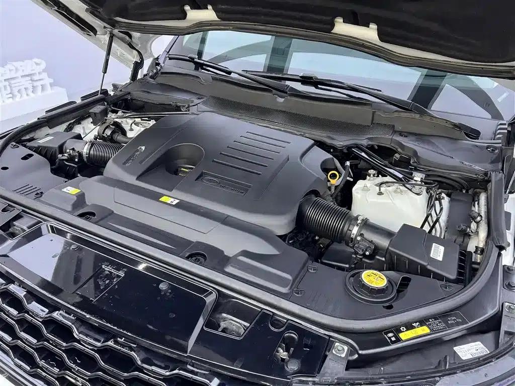 Range Rover Sport 2022 3.0 L6 Black Edition — миниатюра 12