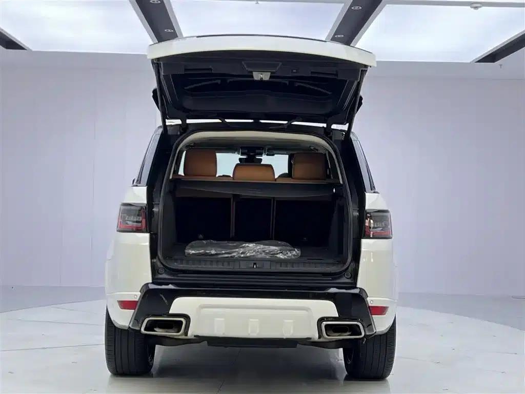Range Rover Sport 2022 3.0 L6 Black Edition — миниатюра 13