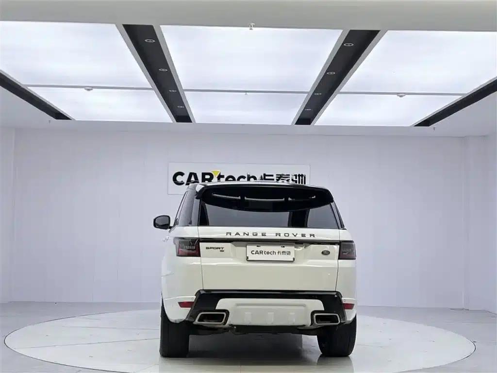 Range Rover Sport 2022 3.0 L6 Black Edition — миниатюра 6