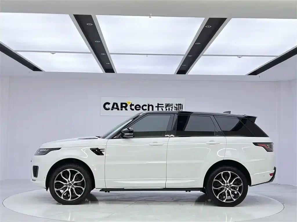 Range Rover Sport 2022 3.0 L6 Black Edition — миниатюра 8