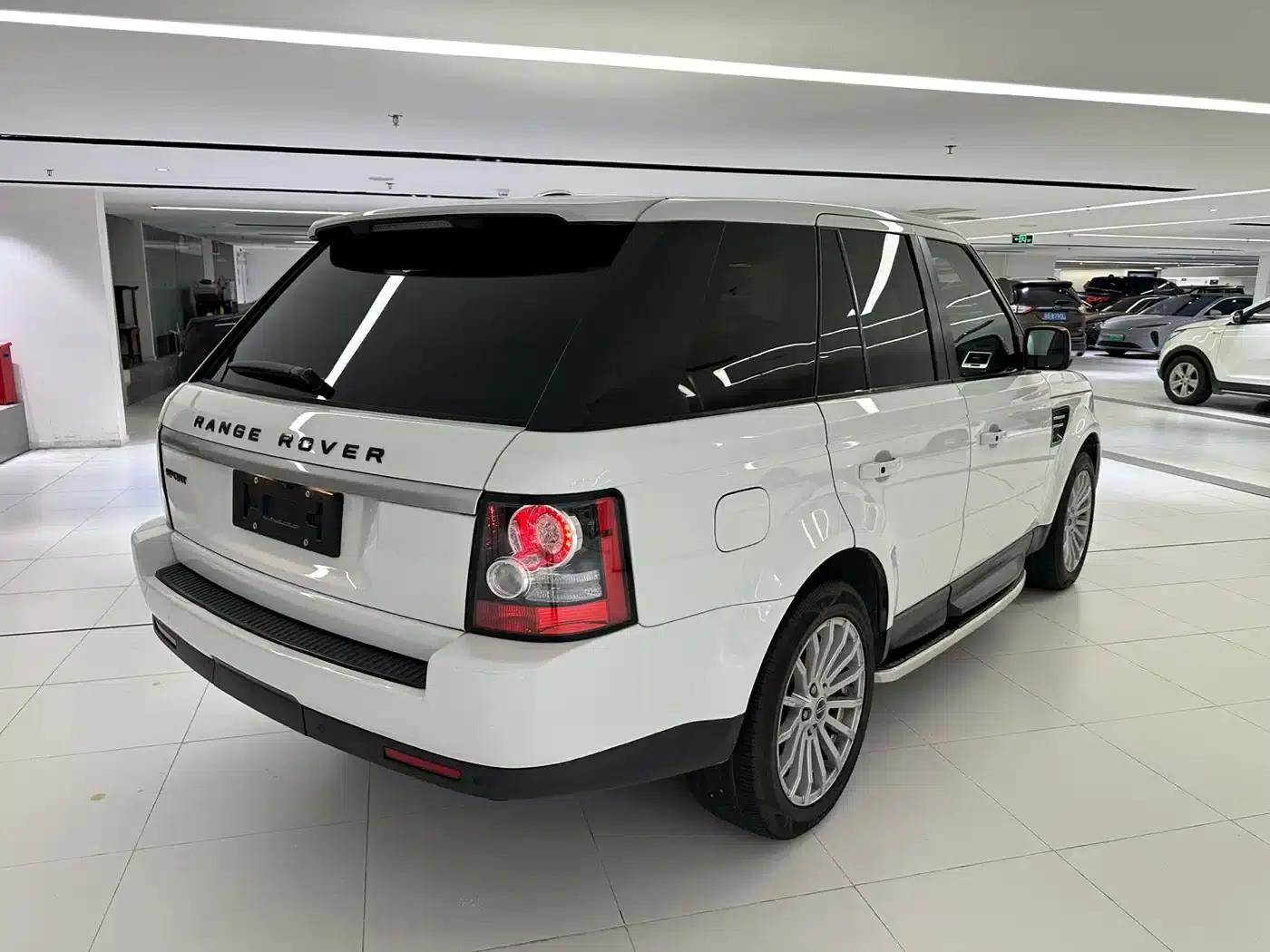 Range Rover Sport 2012 3.0 TDV6 HSE Diesel — миниатюра 5