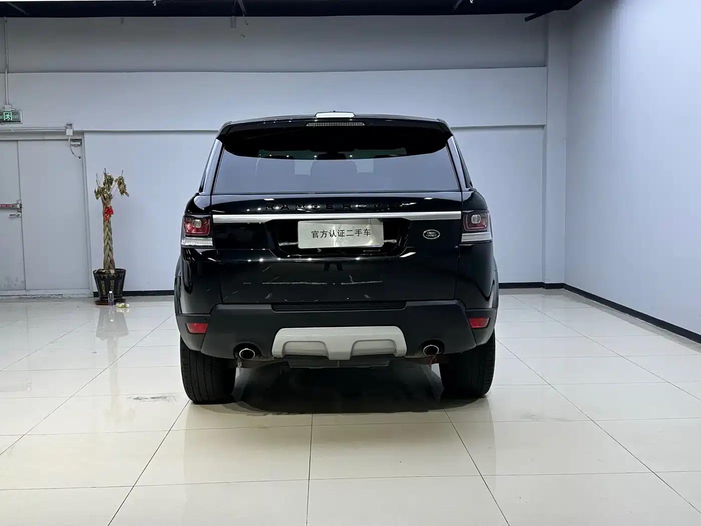 Range Rover Sport 2015 3.0 SDV6 HSE — миниатюра 14