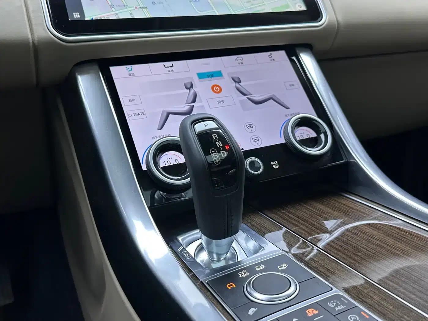 Range Rover Sport 2015 3.0 SDV6 HSE — миниатюра 9