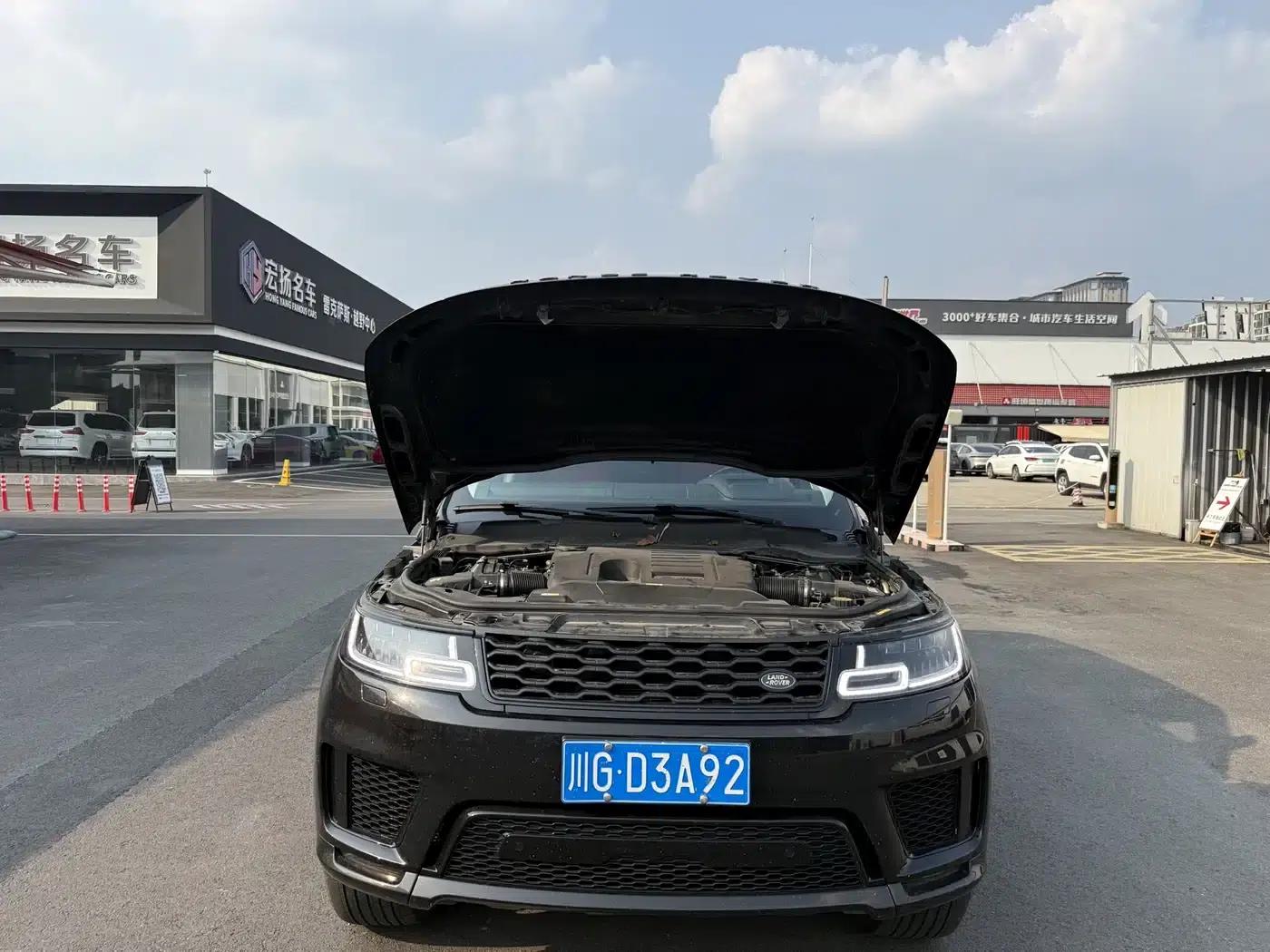 Range Rover Sport 2022 3.0 L6 Black Edition — миниатюра 15