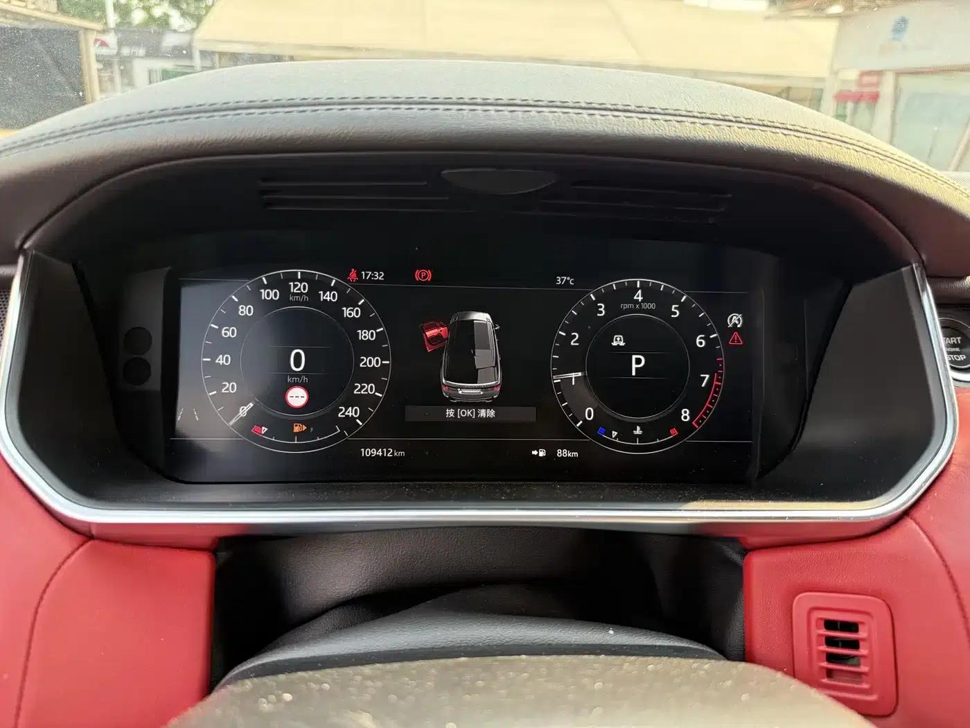 Range Rover Sport 2022 3.0 L6 Black Edition — миниатюра 6