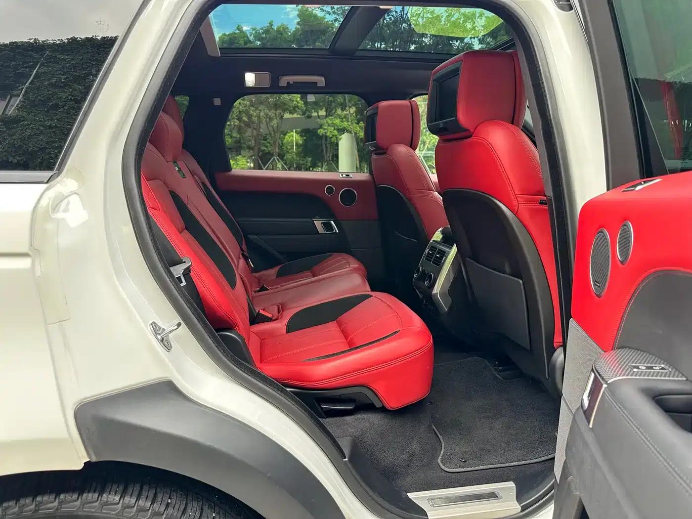 Range Rover Sport 2020 3.0 L6 HSE Dynamic — миниатюра 12