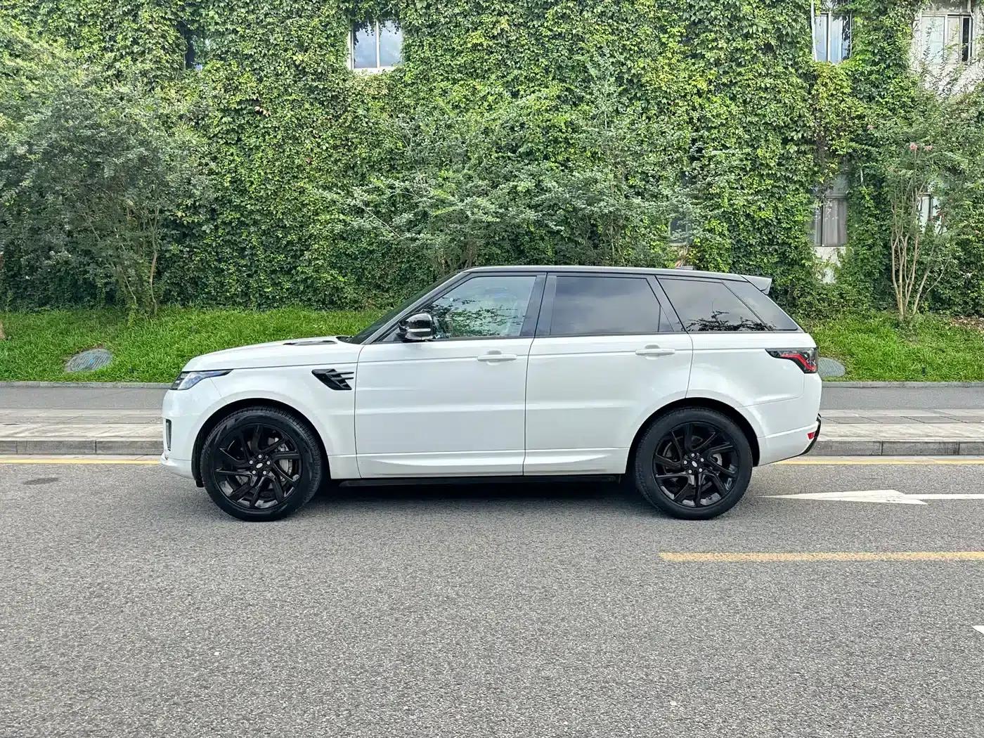 Range Rover Sport 2020 3.0 L6 HSE Dynamic — миниатюра 3