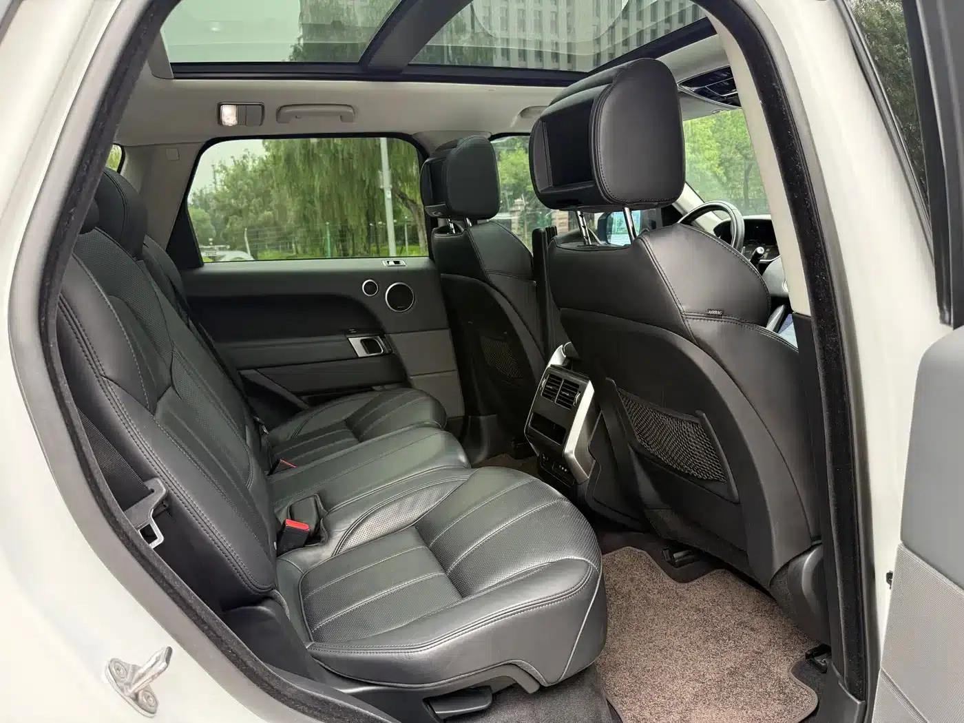 Range Rover Sport 2015 3.0 SC V6 HSE — миниатюра 17
