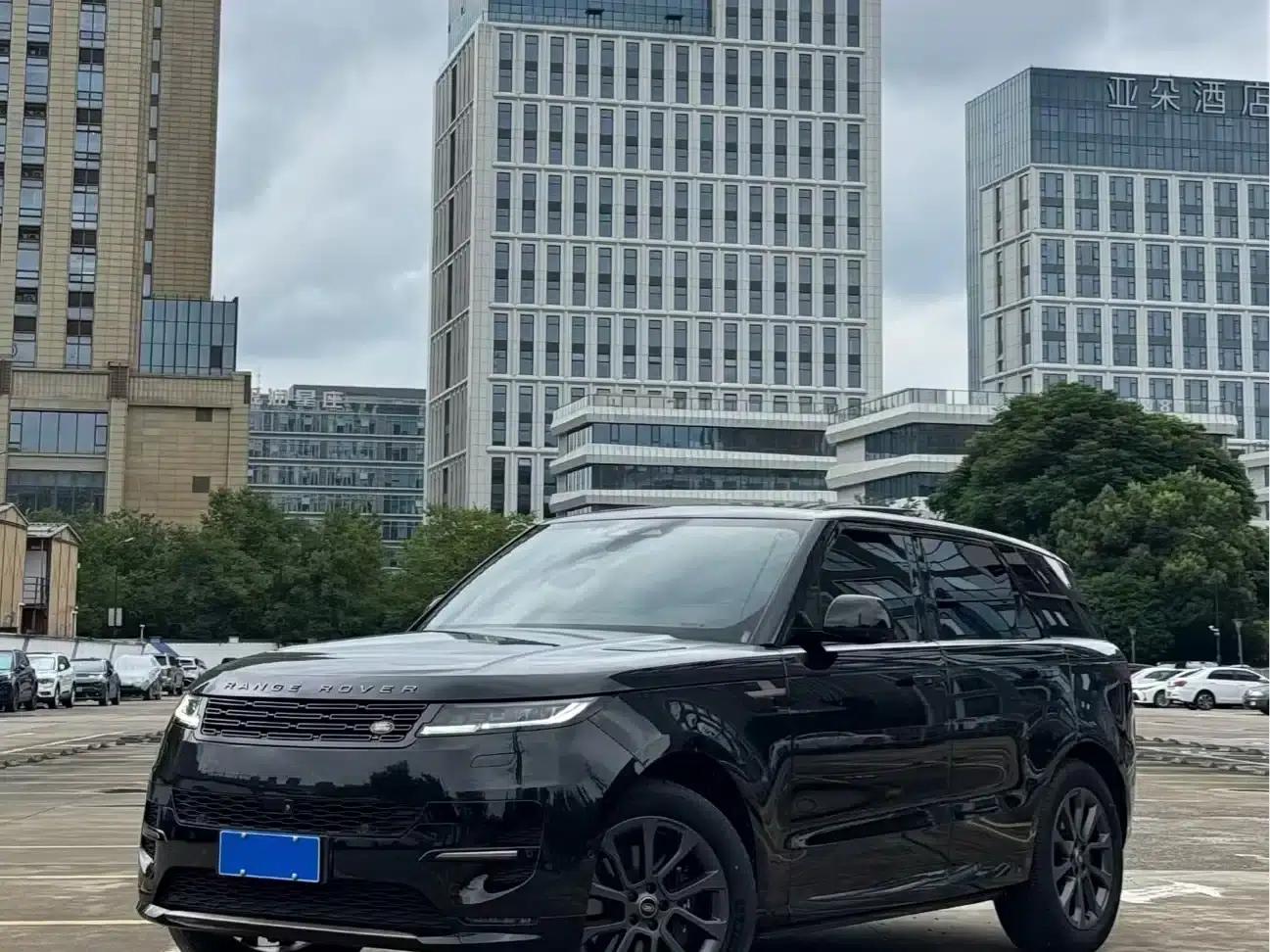 2023 Range Rover Sport 400PS Dynamic SE — миниатюра 2