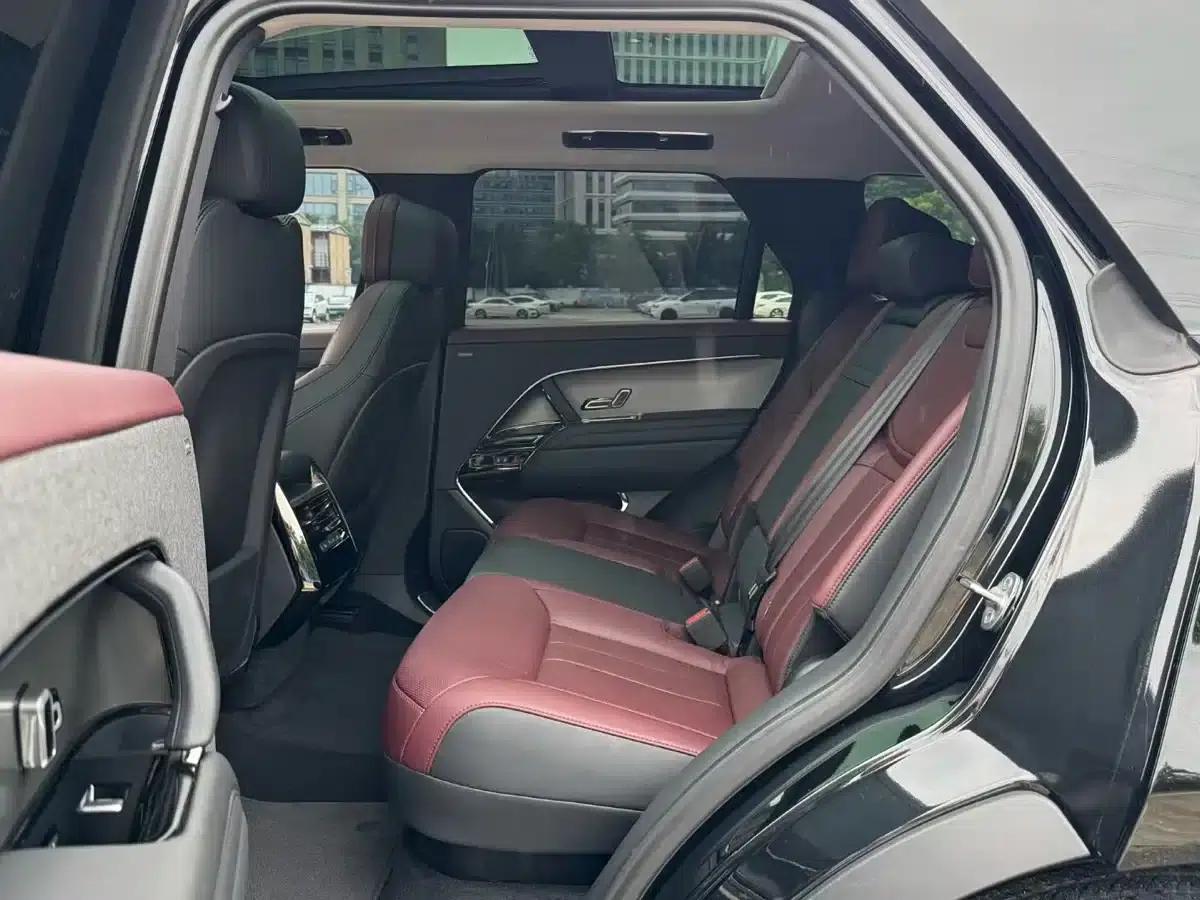 2023 Range Rover Sport 400PS Dynamic SE — миниатюра 7