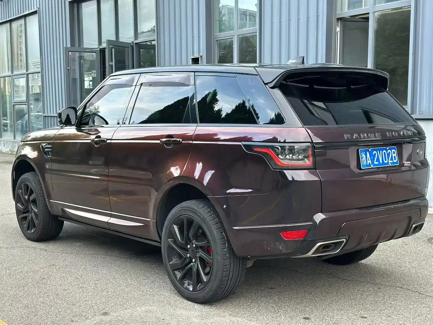 Range Rover Sport 2020 3.0 L6 SE — миниатюра 6