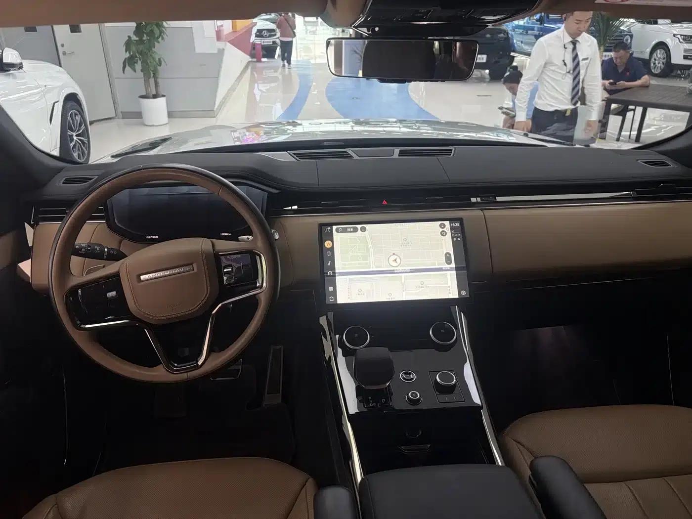 2023 Range Rover Sport 400PS Dynamic SE — миниатюра 5