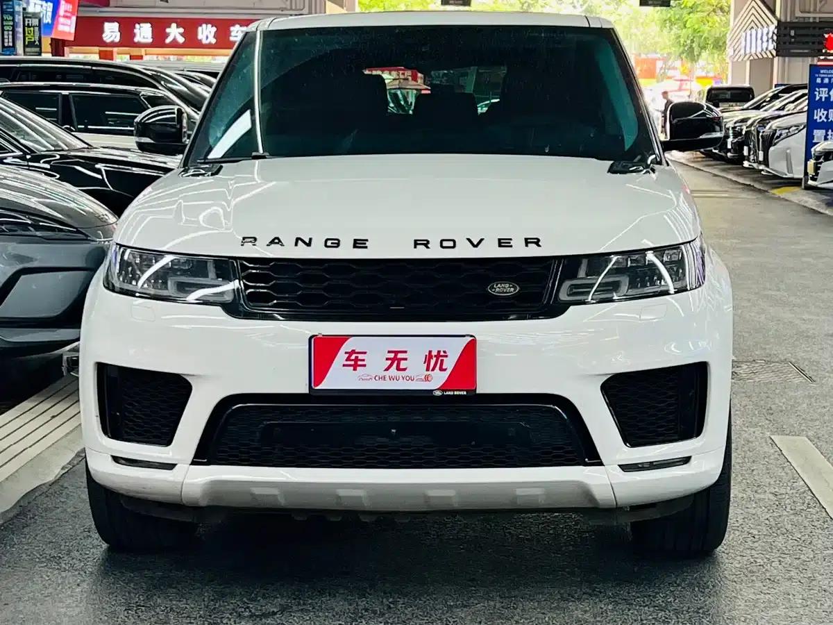 Range Rover Sport 2021 3.0 L6 Black Edition — миниатюра 2