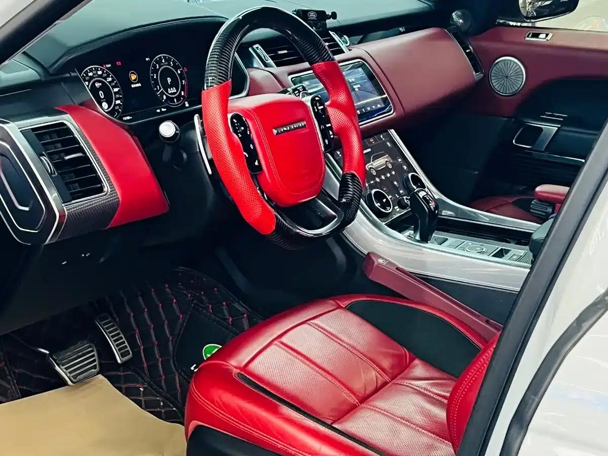 Range Rover Sport 2021 3.0 L6 Black Edition — миниатюра 6